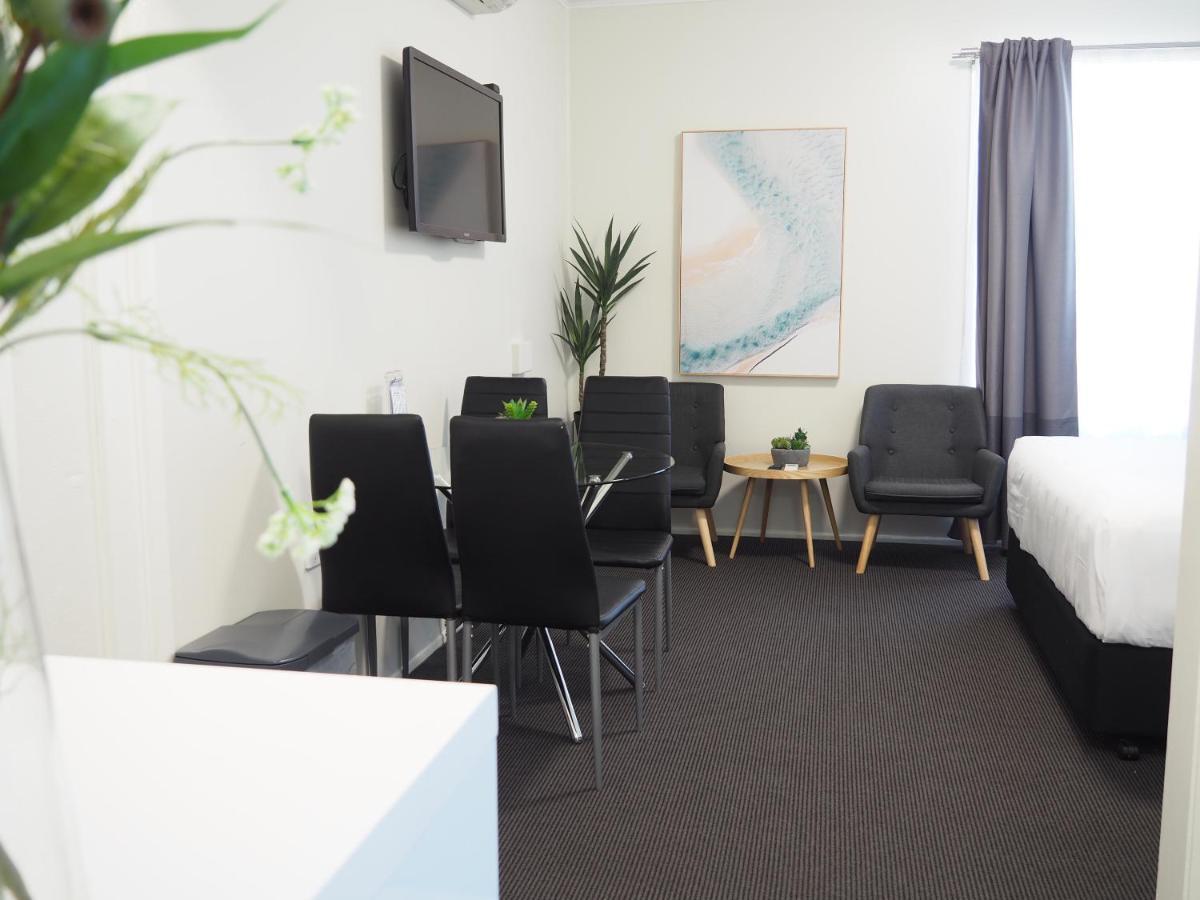 The Esplanade Motel Warners Bay Εξωτερικό φωτογραφία