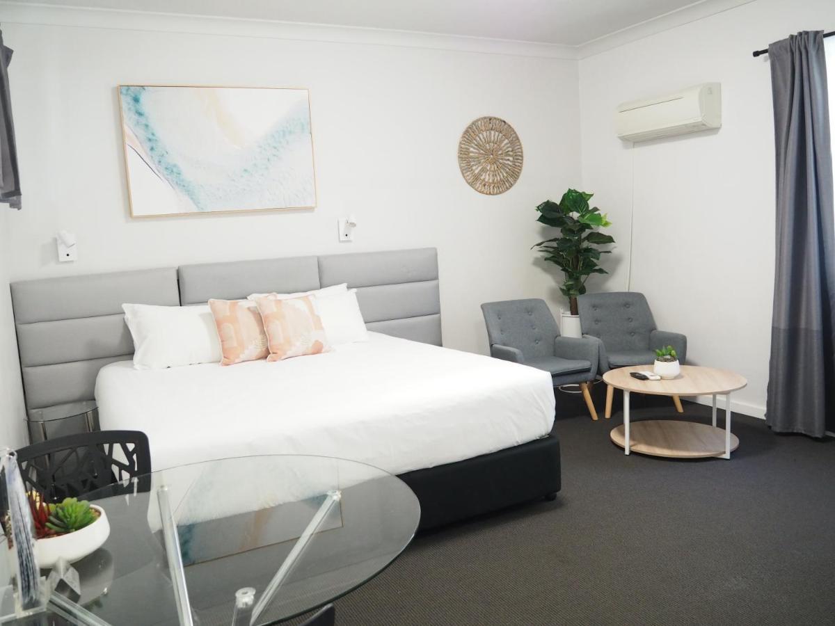 The Esplanade Motel Warners Bay Εξωτερικό φωτογραφία