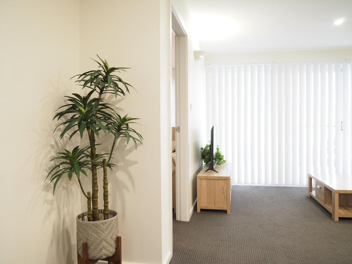 The Esplanade Motel Warners Bay Εξωτερικό φωτογραφία